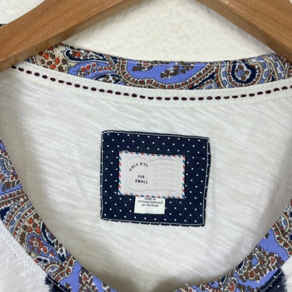 Postmark Anthropologie Ruffle Flare Long Sleeve Henley Top White Women’s Size S - Picture 5 of 7